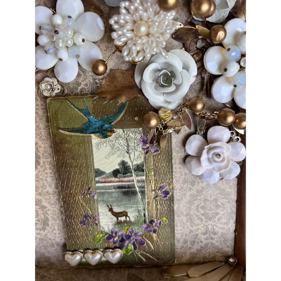 Vintage Gold Framed Flower Artwork With Pearls & Beads - Picture 9 of 10